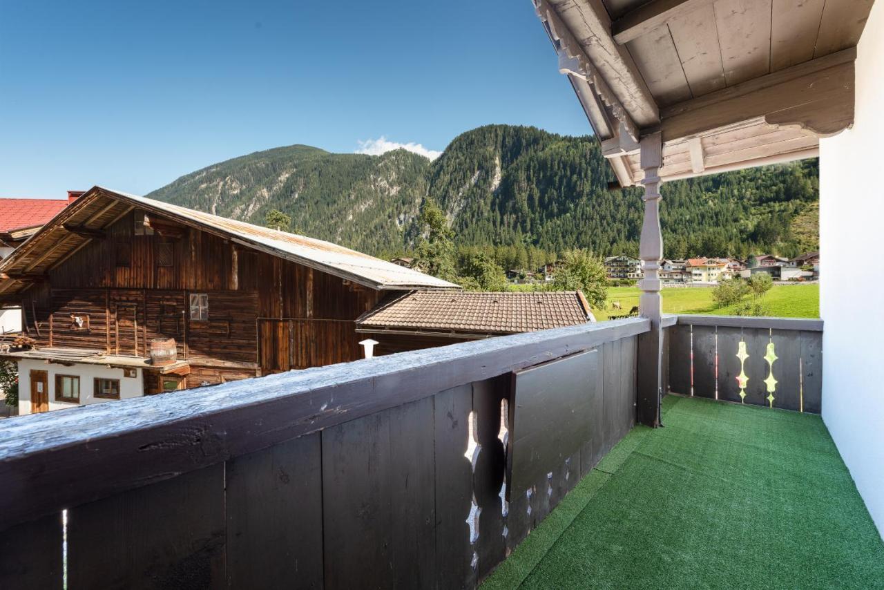 Ferienwohnung Alpenliving Mayrhofen Exterior foto