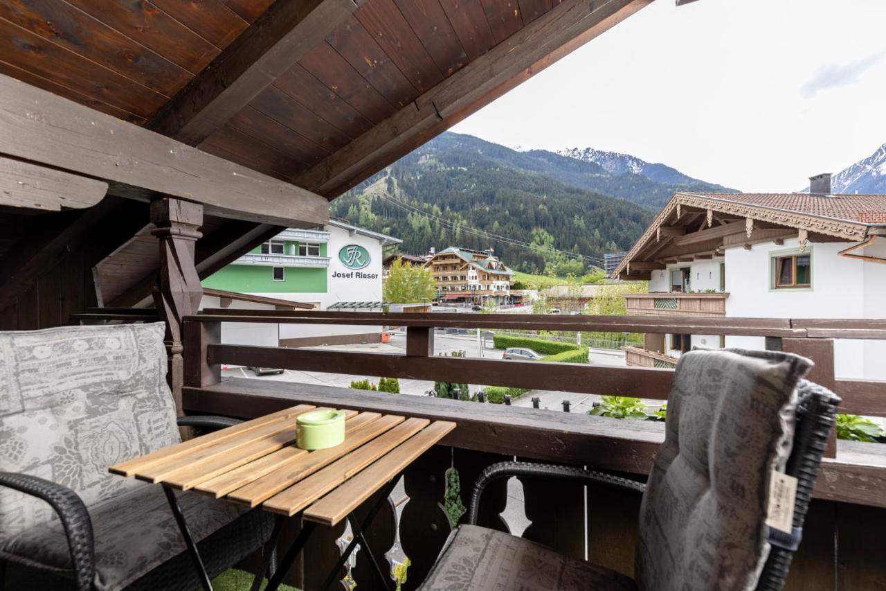 Ferienwohnung Alpenliving Mayrhofen Exterior foto