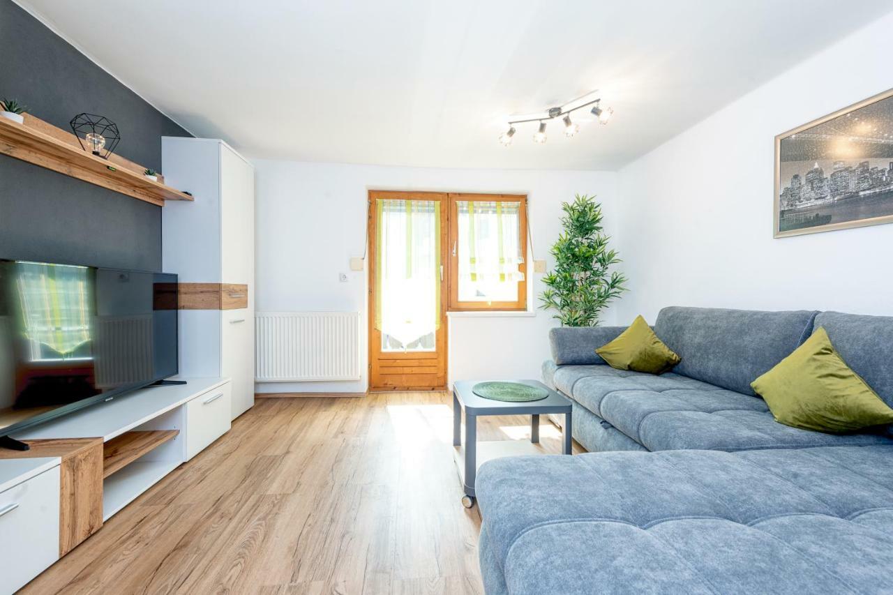 Ferienwohnung Alpenliving Mayrhofen Exterior foto