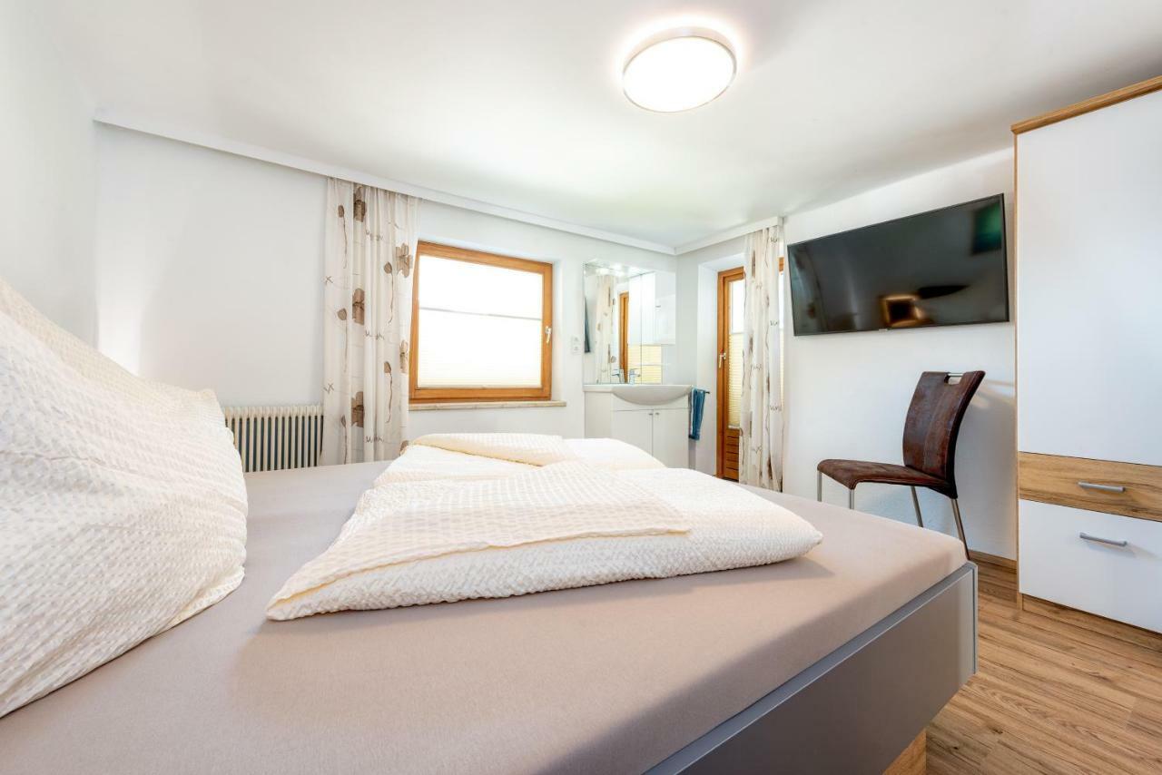Ferienwohnung Alpenliving Mayrhofen Exterior foto