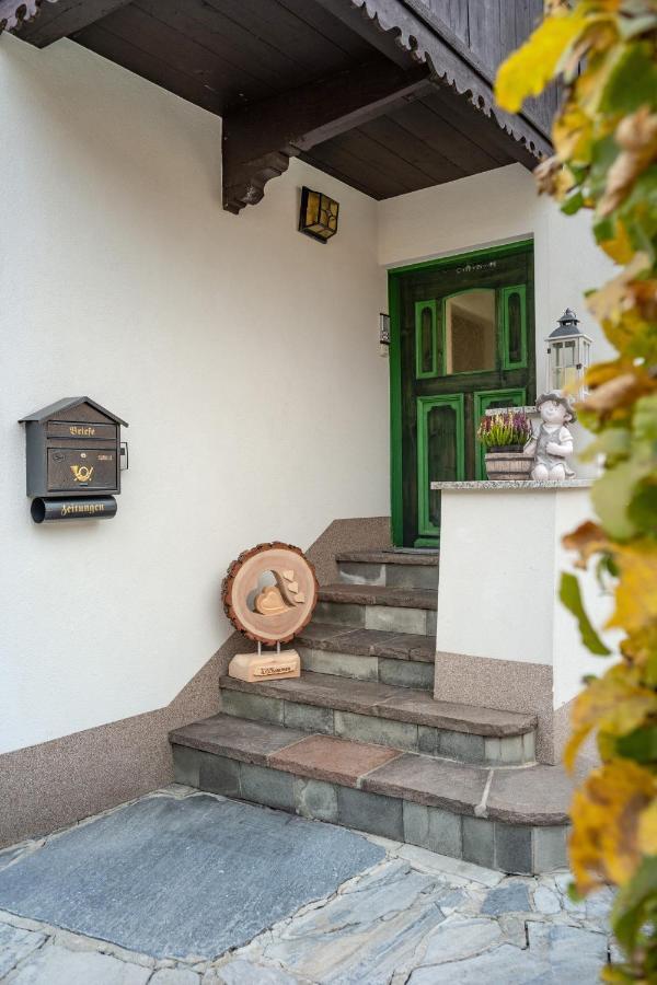 Ferienwohnung Alpenliving Mayrhofen Exterior foto
